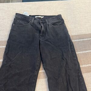 Levi's Black Straight-Leg Women's Jeans